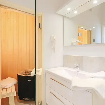 Duenenvilla Penthouse Apartment Lubeck